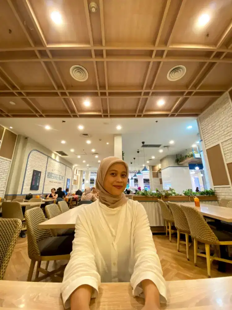 CARI KERJAAN HOST LIVE MALAM (pengalaman 2 Thn)