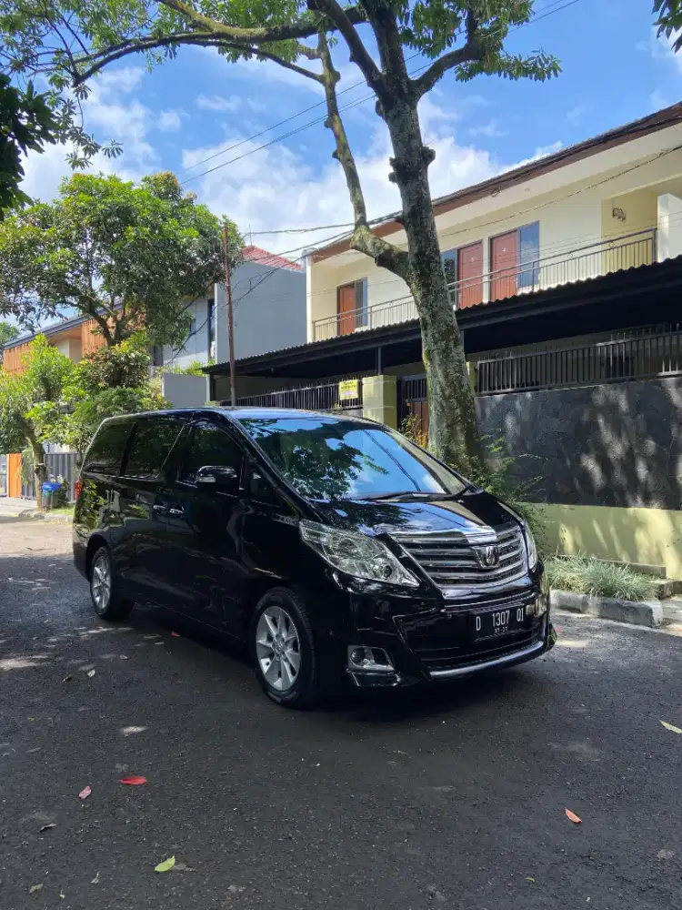 Alphard 2.4 X AT 2012