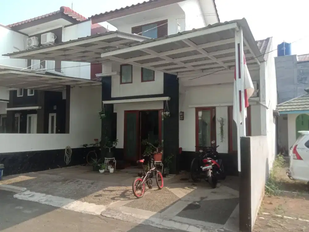 Dijual: Rumah Siap Huni di BUMI SUTERA TOWNHOUSE (Cibubur)