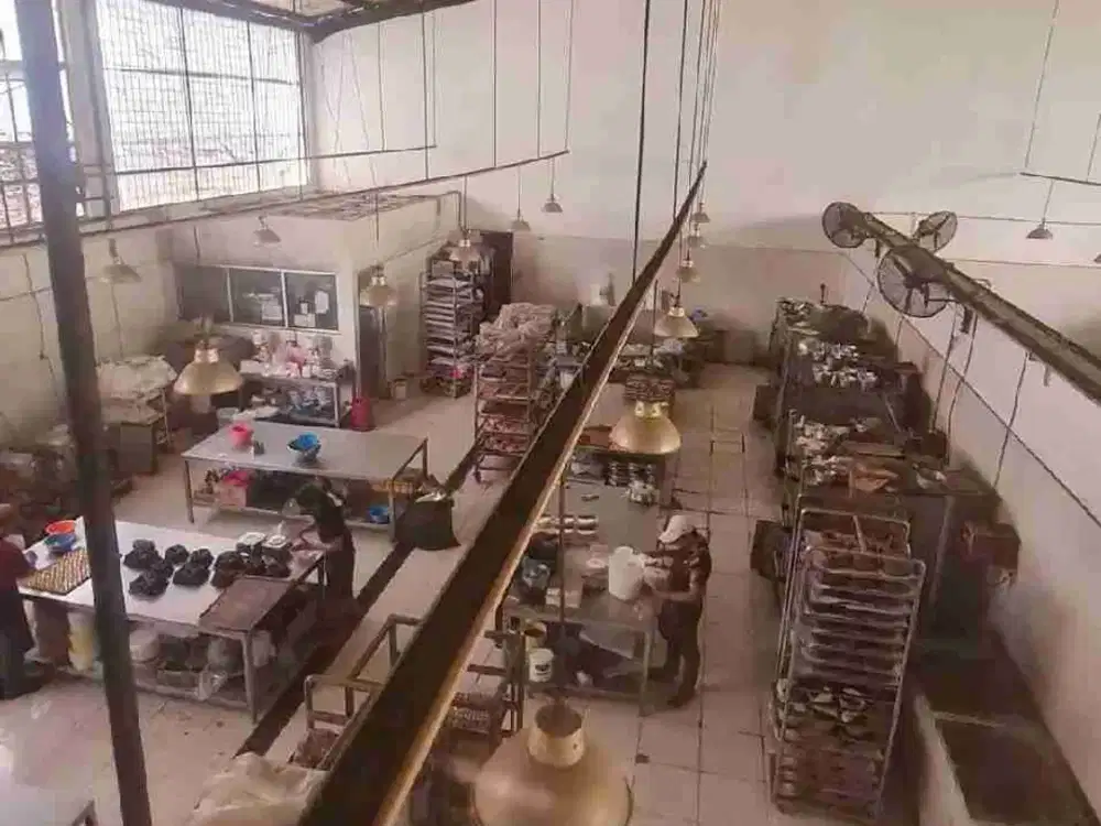 TAKE OVER USAHA PABRIK ROTI TERKENAL DI BANDUNG