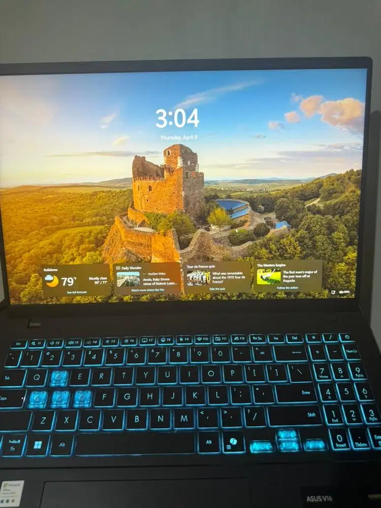LAPTOP ASUS GAMING V16 second