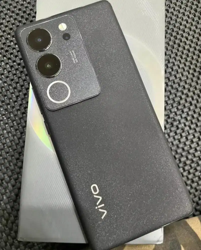 VIVO V29 5G 12+8/512