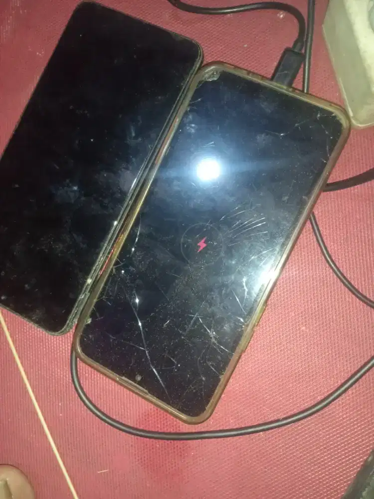 samsung a12 sama realme c2