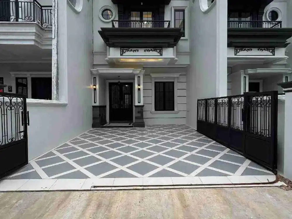 Rumah Mewah dan Cantik Dengan Tanah Luas di Grand Depok City