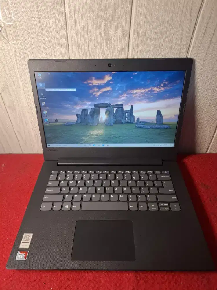 Lenovo Ideapad 130-14 AMD-A4 Ram4Gb Ssd128Gb Siap Pakai