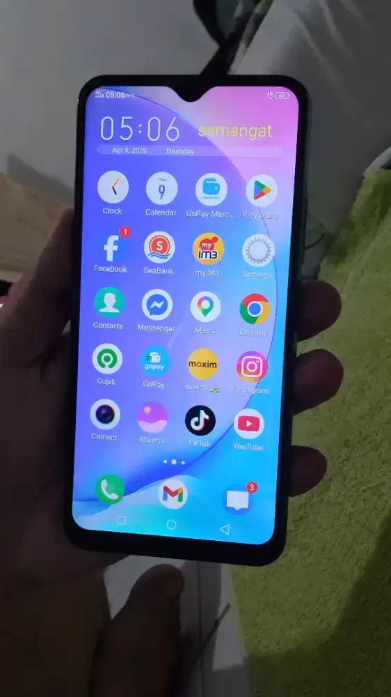 vivo y17 ram4 internal 64 (refurbished) semua aplikasi bisa kecuali WA