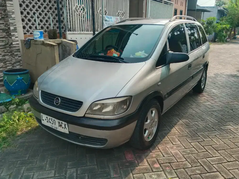 Chevrolet Zafira 2004 MT Silver Pajk Hidup 2026 Plat 2028 Mesin Normal