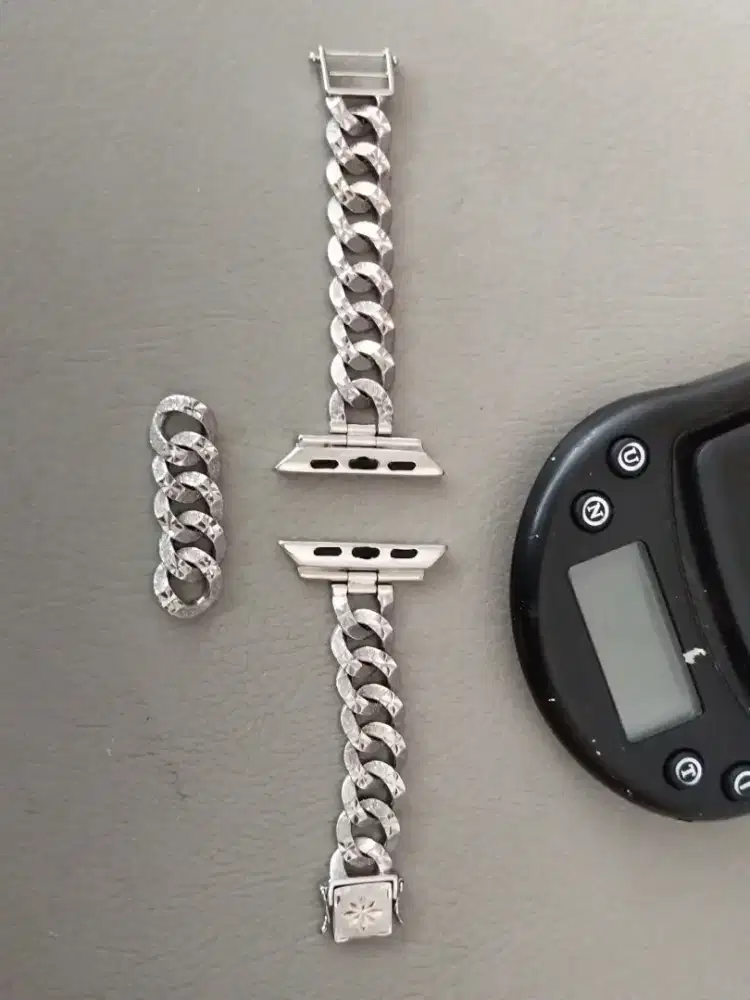 Menerima jual beli emas dan berlian