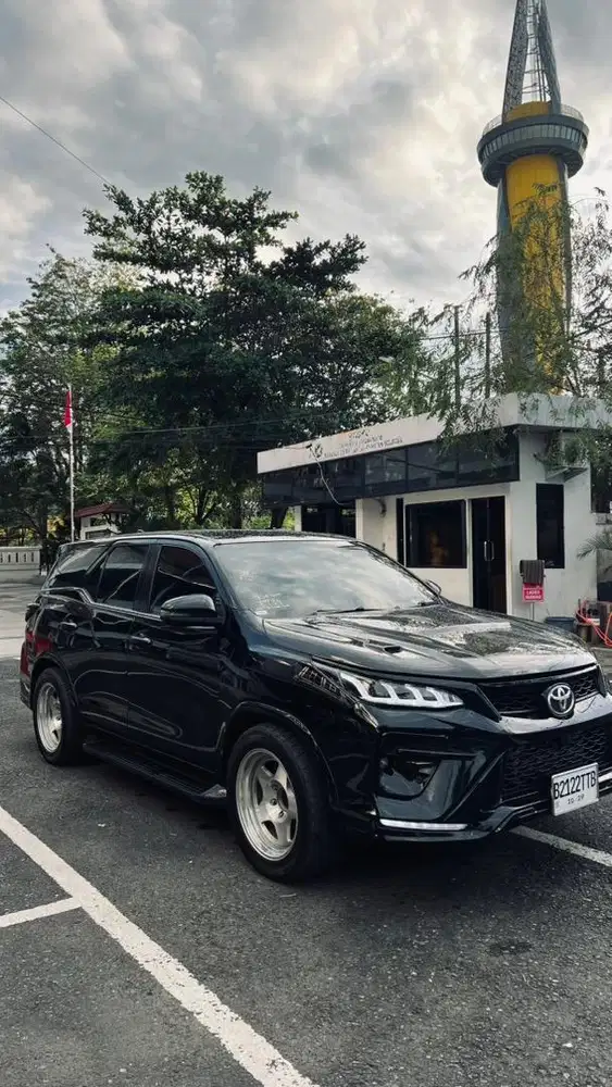 FORTUNER FULL SPEK