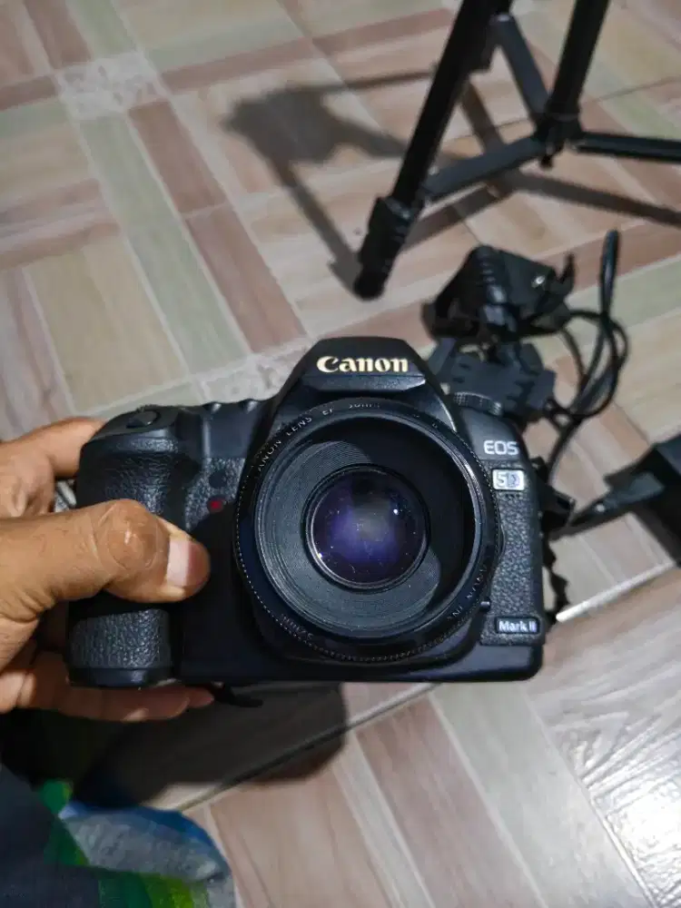 Canon 5d mark ll lensa fix 50mm f1.8 ll