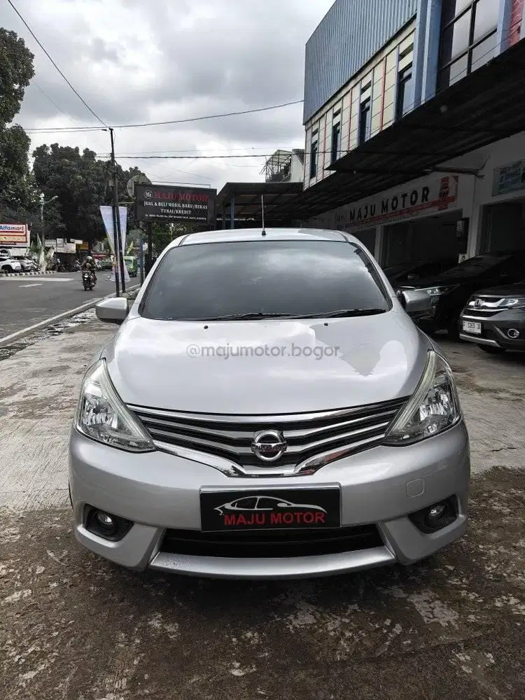 LOW KM! NISSAN GRAND LIVINA XV 2014 MATIC