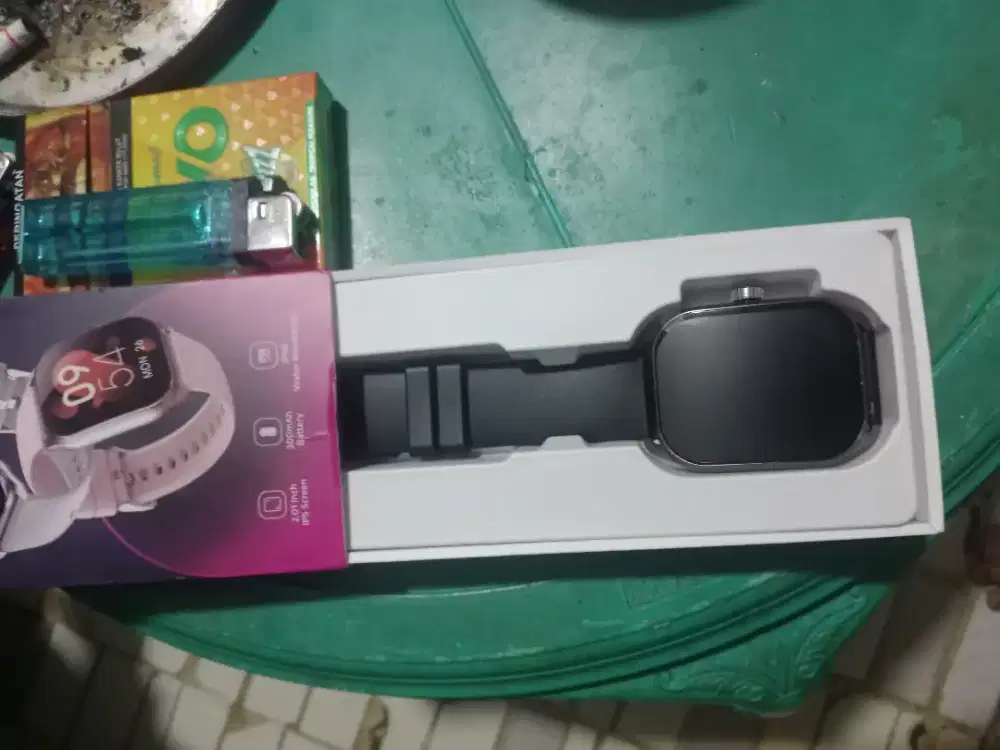 Di jual smartwatch 200 ribu