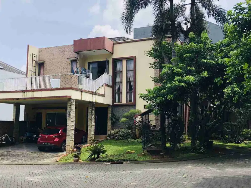 Rumah Luas Dan Strategis Dekat Tol di Delatinos BSD City