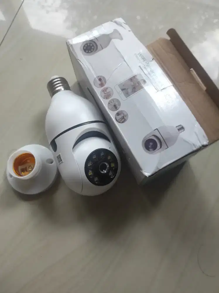 Kamera pengawas cctv