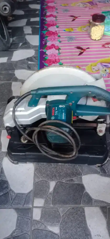 Mesin circle merk Bosch