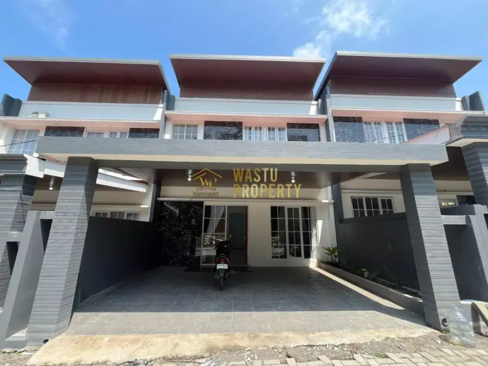 RUMAH MEWAH FREE FURNISH, DALAM PERUMAHAN DI NGEMPLAK DKAT PASAR JANGKANG