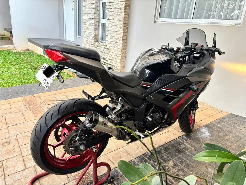 Dijual Kawasaki Ninja 250