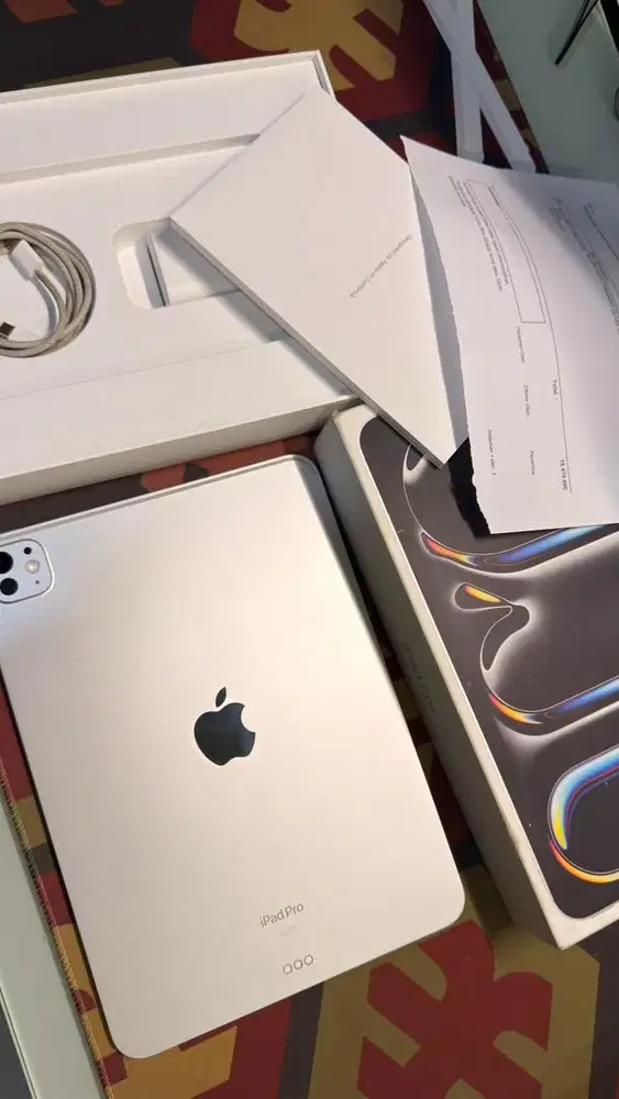 Ipad Pro M4 Silver 11' inch 256GB Garansi Inter Bh 100%