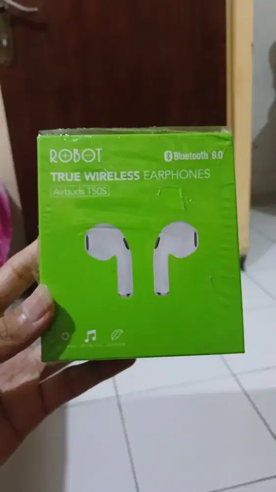 Robot Earphones