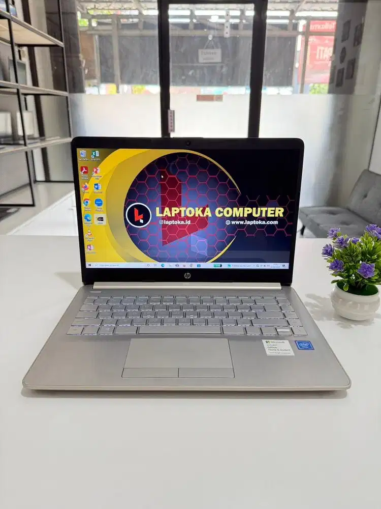 Di jual laptop hp 14s