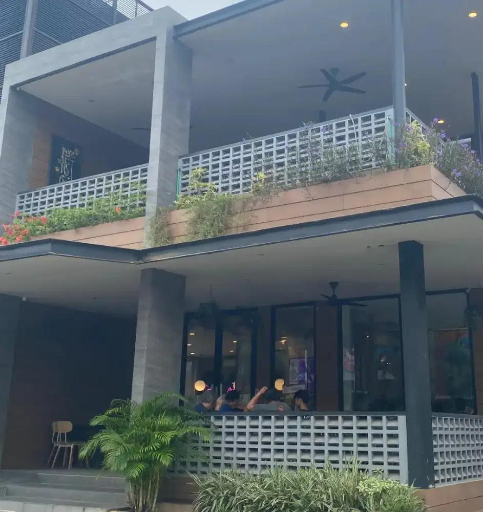 Tukang harian dan borongan