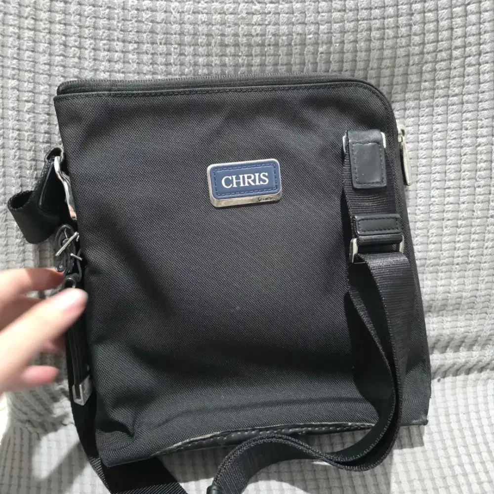 Dijual sling bag tas tumi