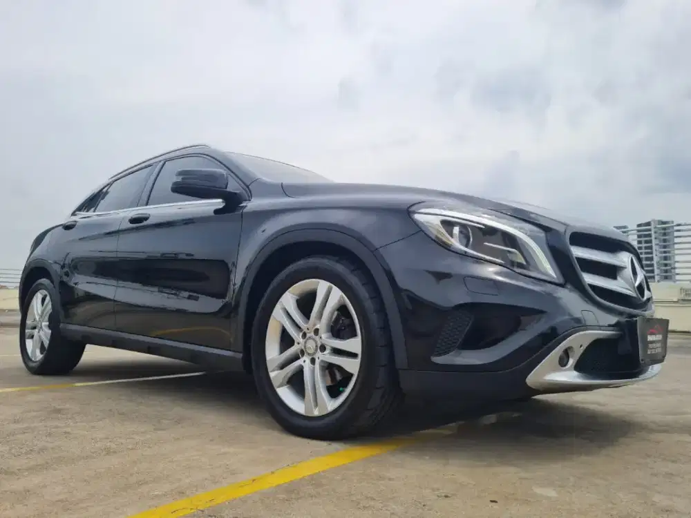 GLA 200  2016, GLA 200 2015  odo 65 rb