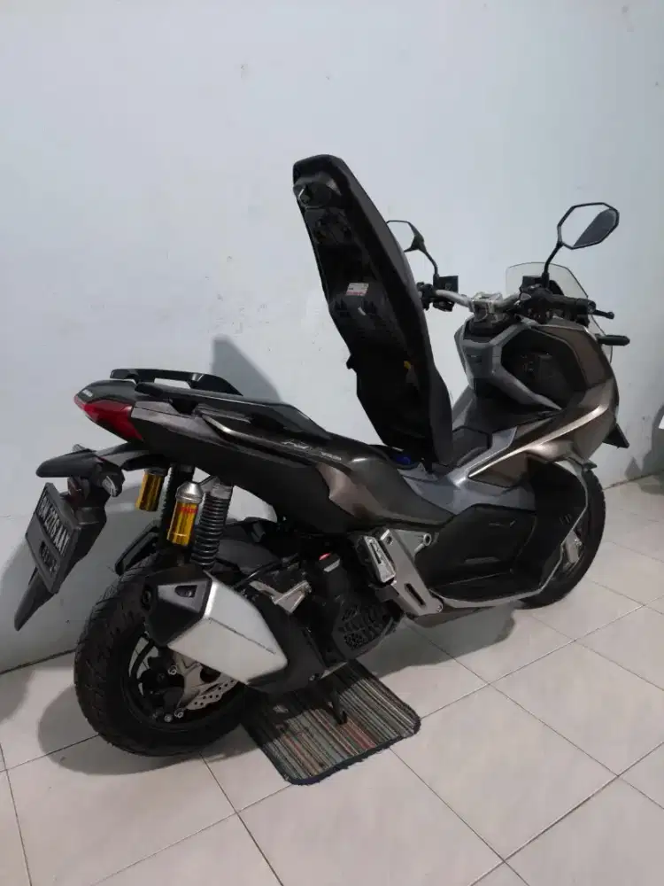 Sepeda Motor Honda ADV 150cc Tahun 2020