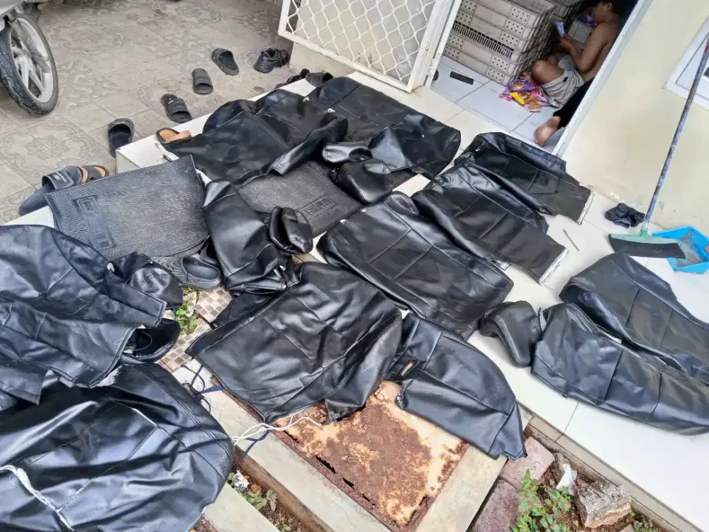 Dijual cover jok + karpet avanza