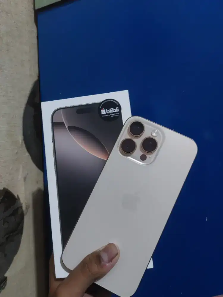 Iphone 16 pro max 256Gb Desert Titanium Blibli setara ibox