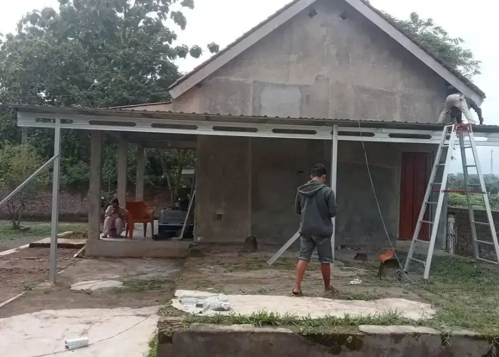 Kanopi teras baja ringan terpasang