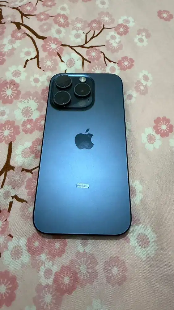 Di jual iphone 15 pro