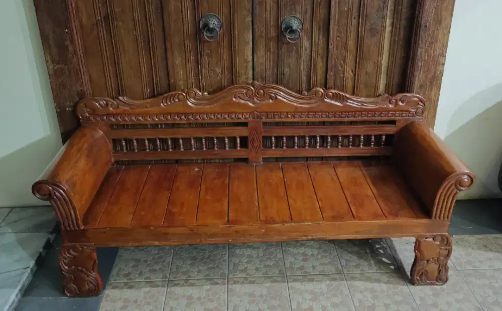 Rest Bench Resban Risban Jati Antik Kokoh dan Peti Jati Cek Deskrispsi