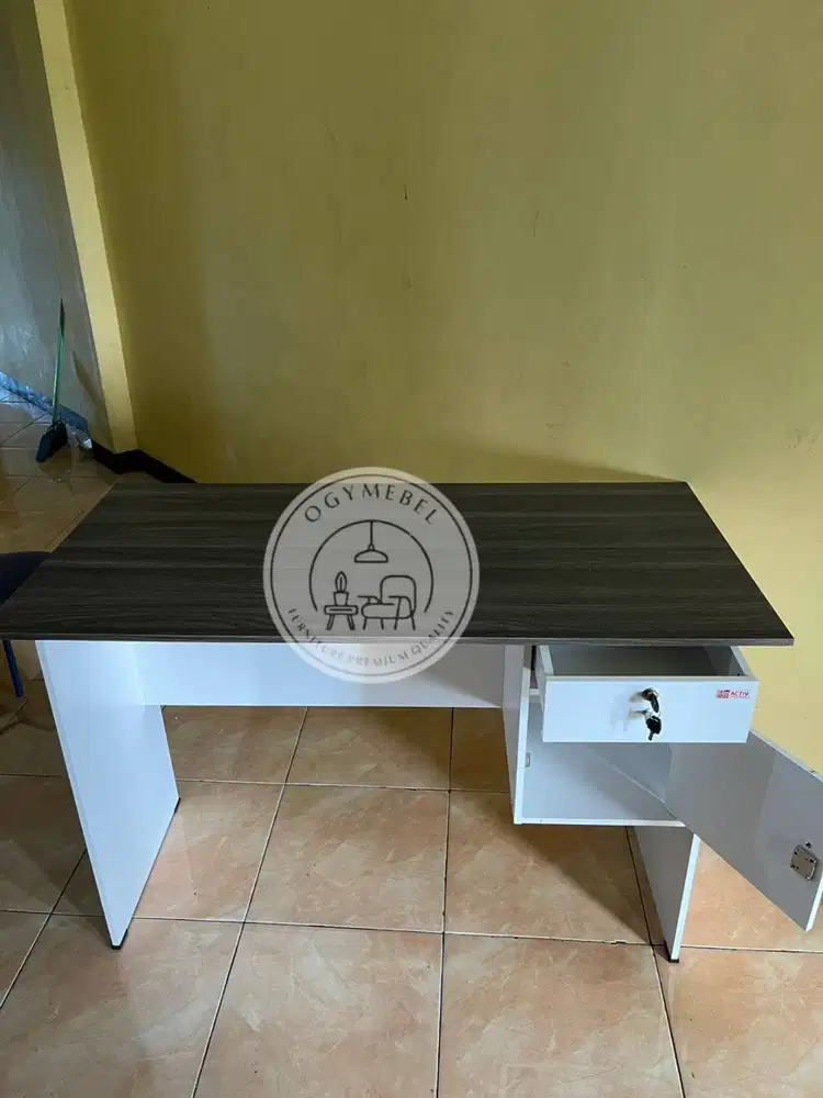 READY MEJA KERJA LULA MT