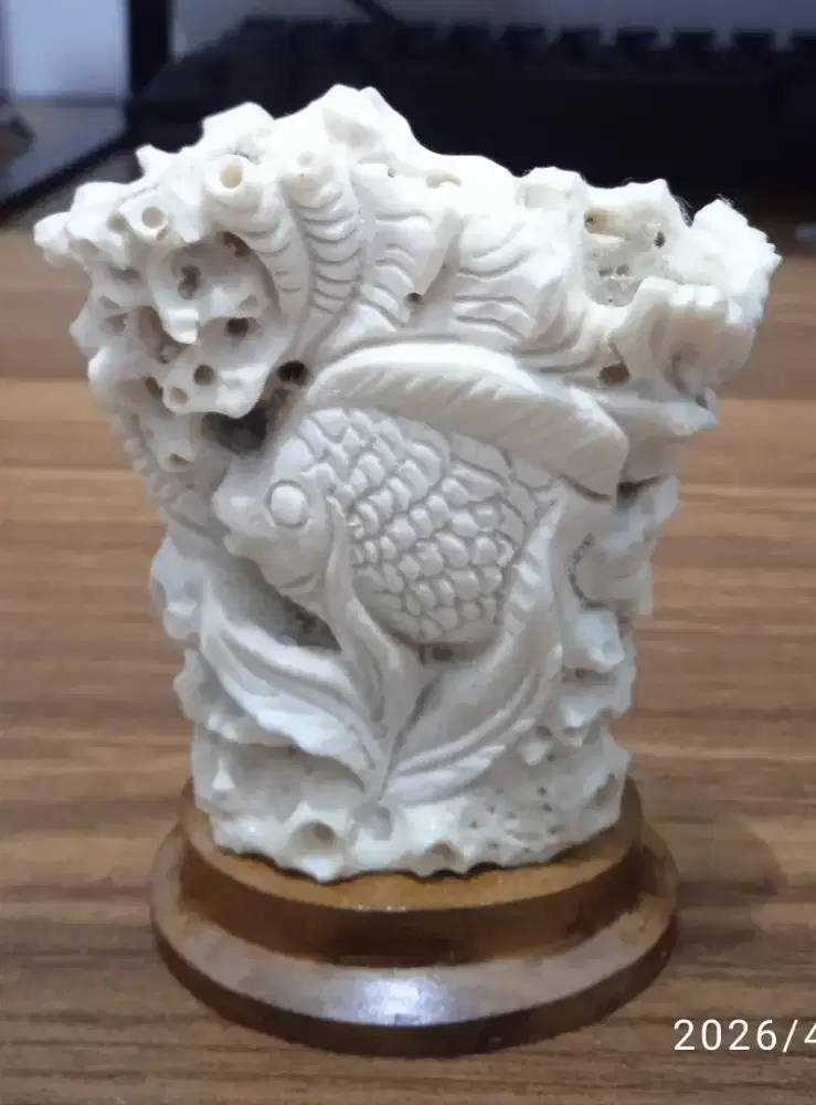 Ukiran tulang BALI motif ikan dan penyu