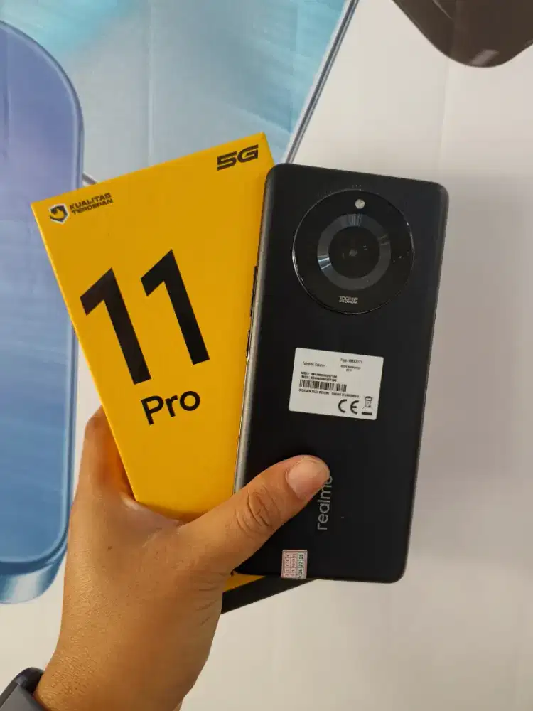Realme 11 pro 5g ram 8/256 second