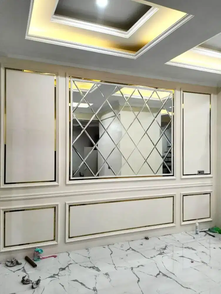 Molding dinding gipsum