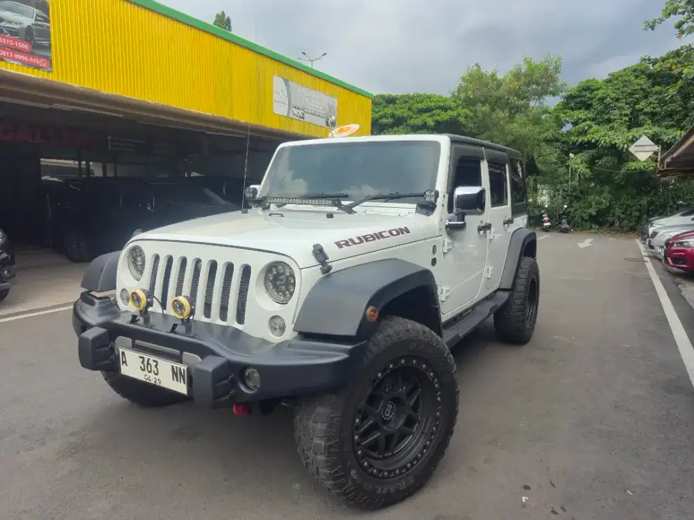 JEEP WRANGLER SPORT 3.6 AUTOMATIC 2014 PUTIH