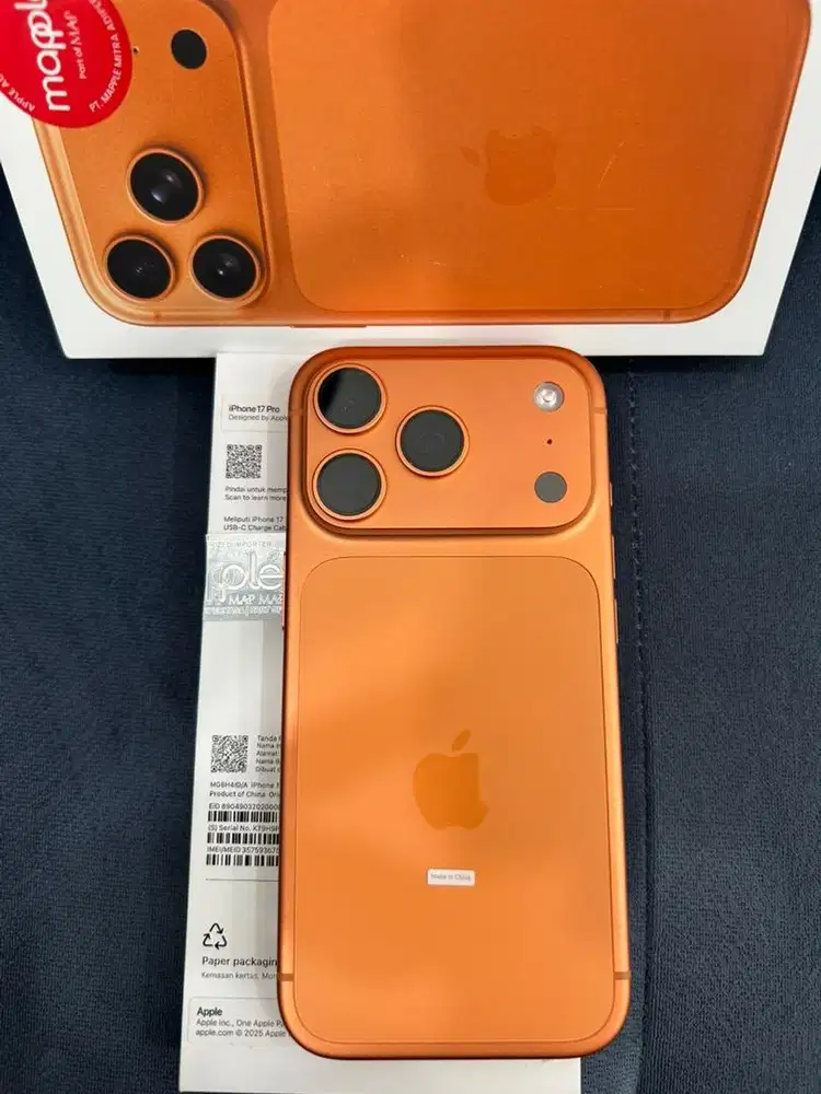 Iphone 17 Pro , Cosmic Orange , 256GB IBox