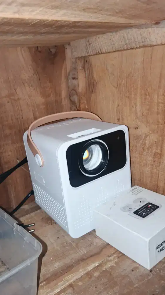 proyektor bisa konek hp