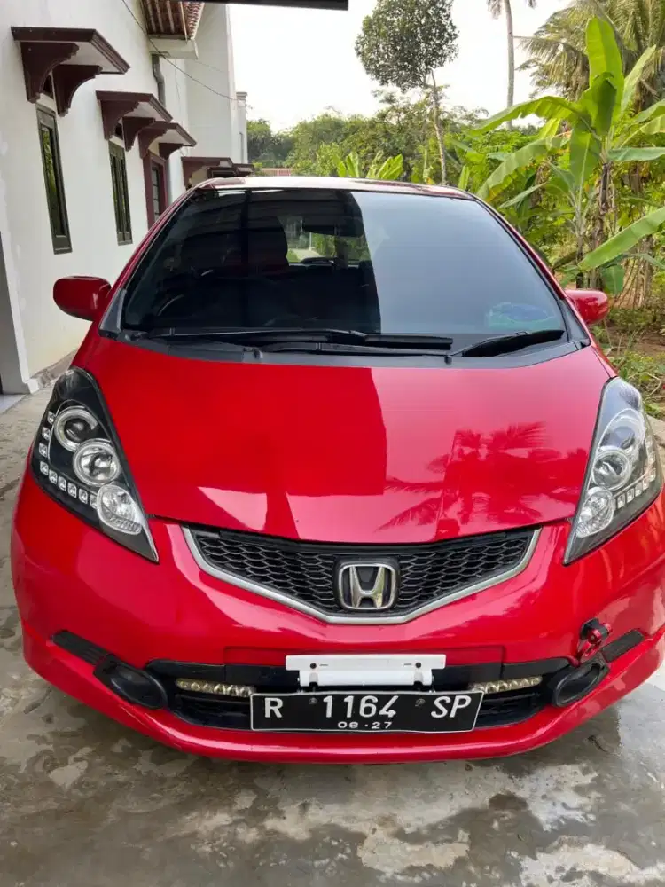 Honda jazz metik