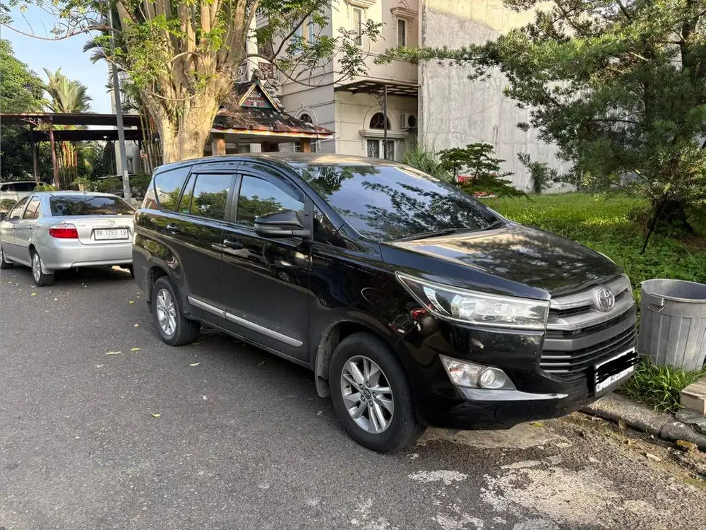 Dijual innova reborn