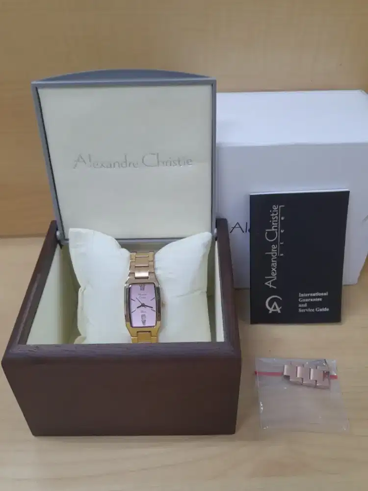 Di jual jam tangan Alexandre Christie Original