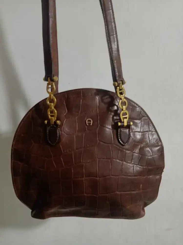 Aigner vintage authentic