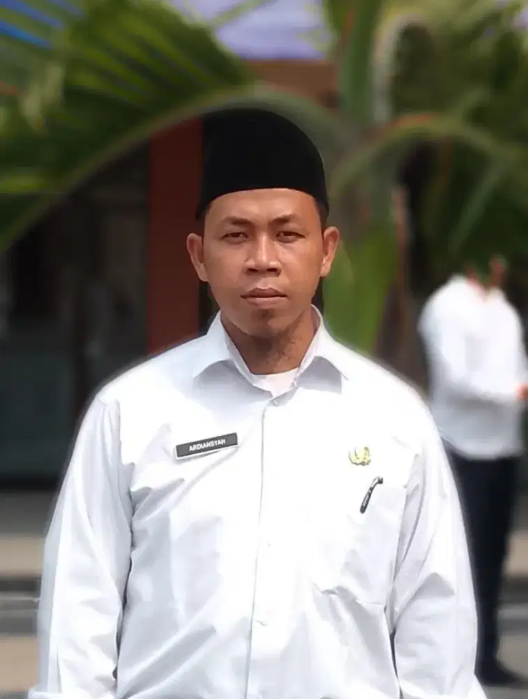 MENCARI PEKERJAAN WAKTU SORE DAN MALAM