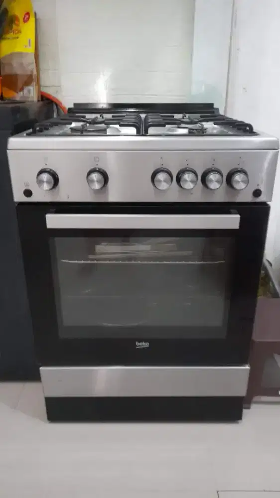 Kompor beko type FG 6211