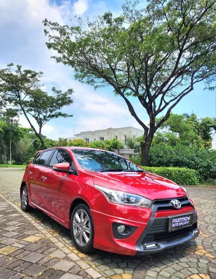 Yaris S TRD 2015 a/t Merah Met B genap DKI Pjk Jan 2027 Km 61rb