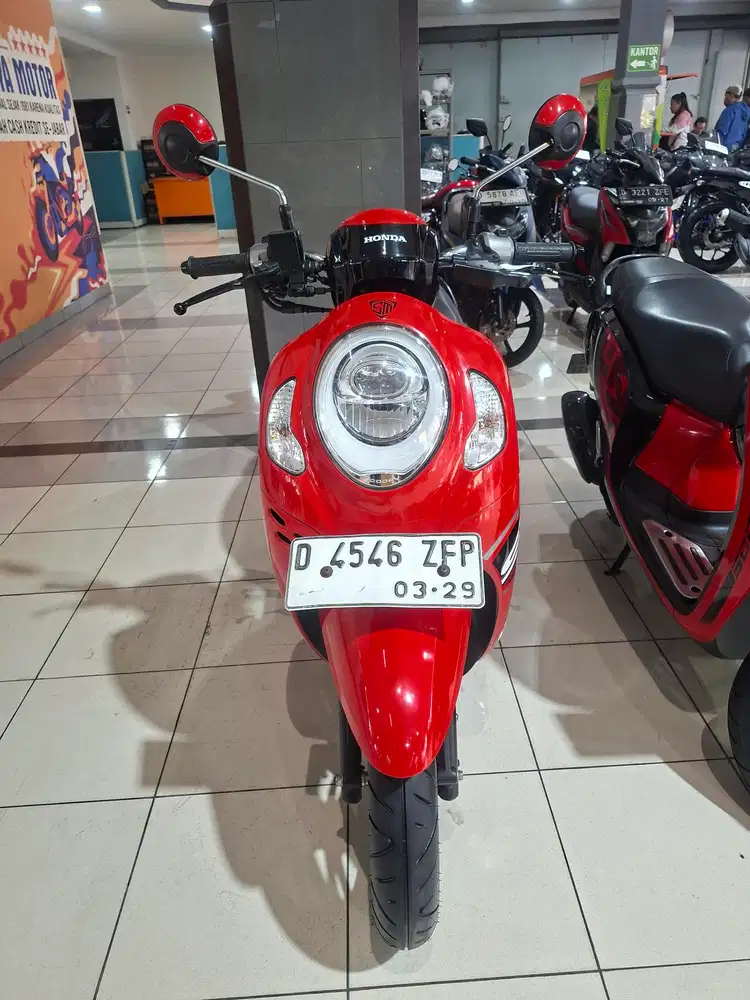 Honda Scoopy Sporty 2023 - SRI SANJAYA MOTOR