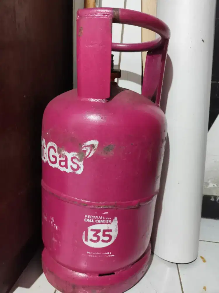 Dijual tabung gas 12 kg kosong