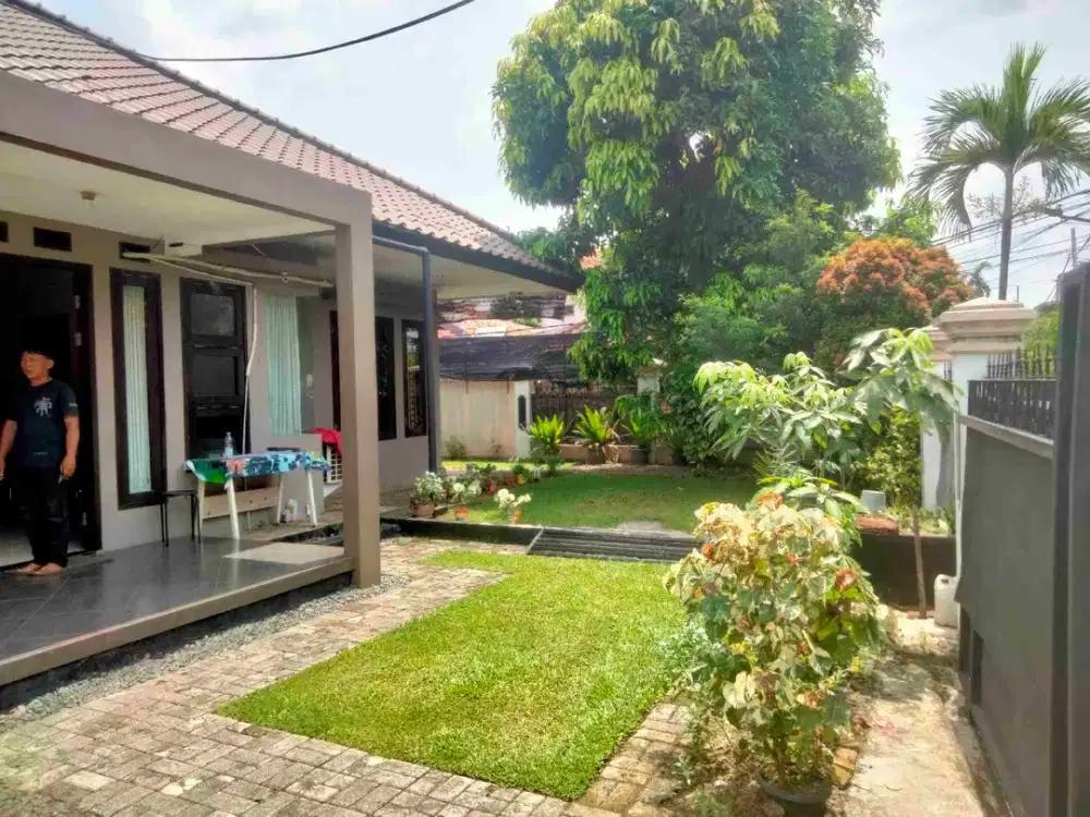 DiSewakan Rumah 1 lantai dkt dr Ragunan